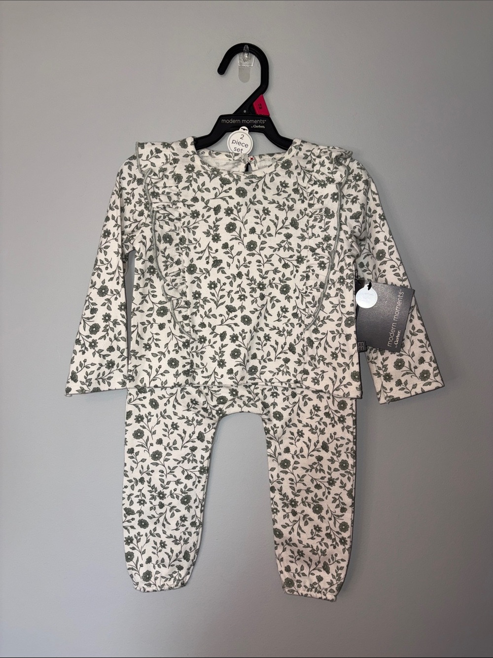 Modern Moments Girls' Cream and Green Floral Outfit 18 months